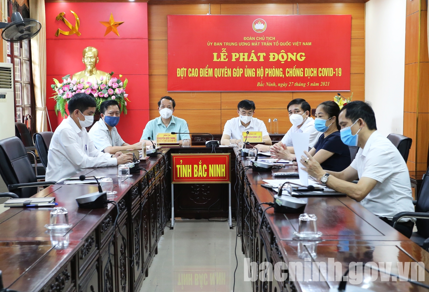 Uỷ ban Trung ương MTTQ Việt Nam tiếp nhận hơn 600 tỉ đồng ủng hộ phòng, chống dịch Covid-19
