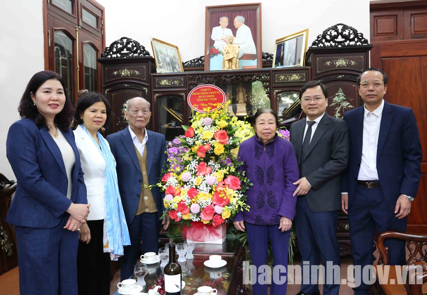 Lãnh đạo tỉnh Bắc Ninh chúc Tết các đồng chí nguyên Bí thư Tỉnh ủy