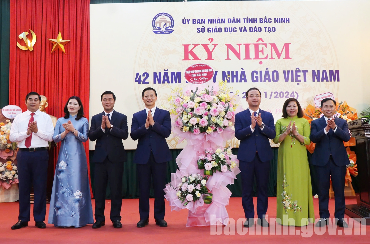 Kỷ niệm 42 năm Ngày Nhà giáo Việt Nam 20/11