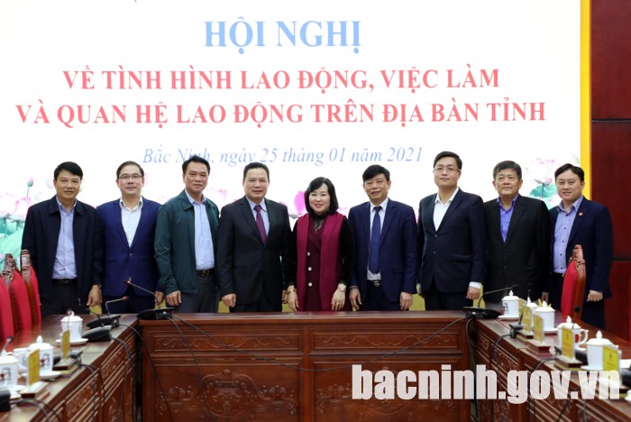 Đoàn công tác Bộ Lao động - Thương binh và Xã hội làm việc tại Bắc Ninh