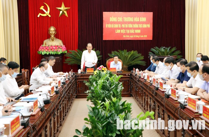 Phó Thủ tướng Thường trực Chính phủ Trương Hòa Bình làm việc tại Bắc Ninh