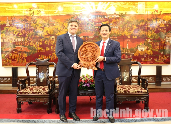 Lãnh đạo UBND tỉnh tiếp Đại sứ quán Cộng hòa Ba Lan tại Việt Nam