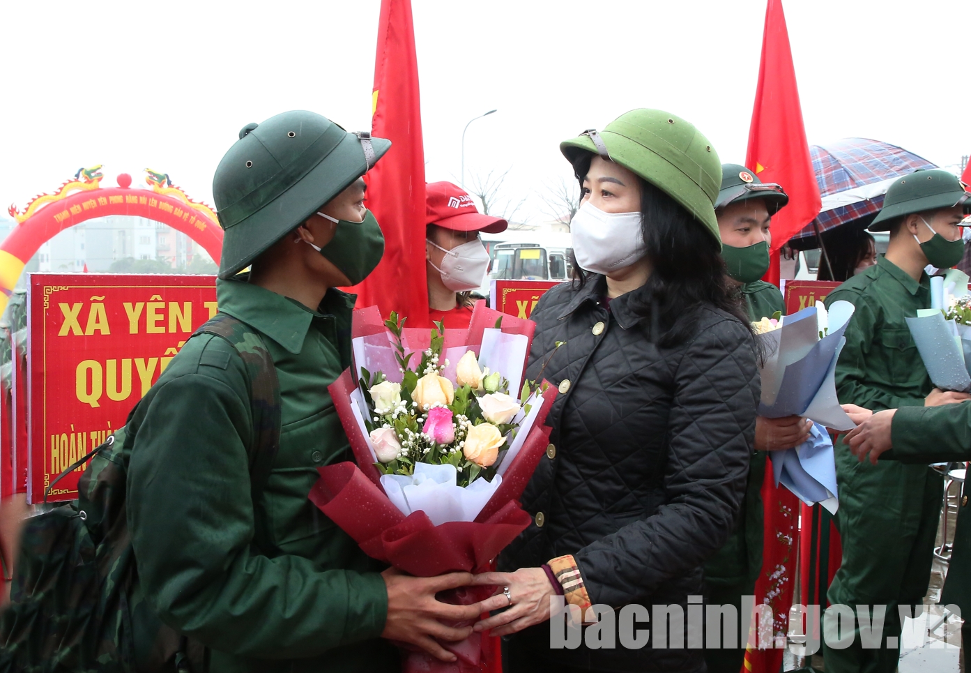 Bí thư Tỉnh ủy dự Lễ giao nhận quân năm 2022 tại huyện Yên Phong