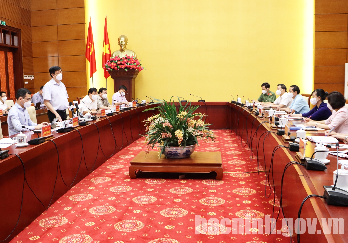 Bộ trưởng Bộ Y tế làm việc tại Bắc Ninh về công tác phòng, chống dịch Covid-19