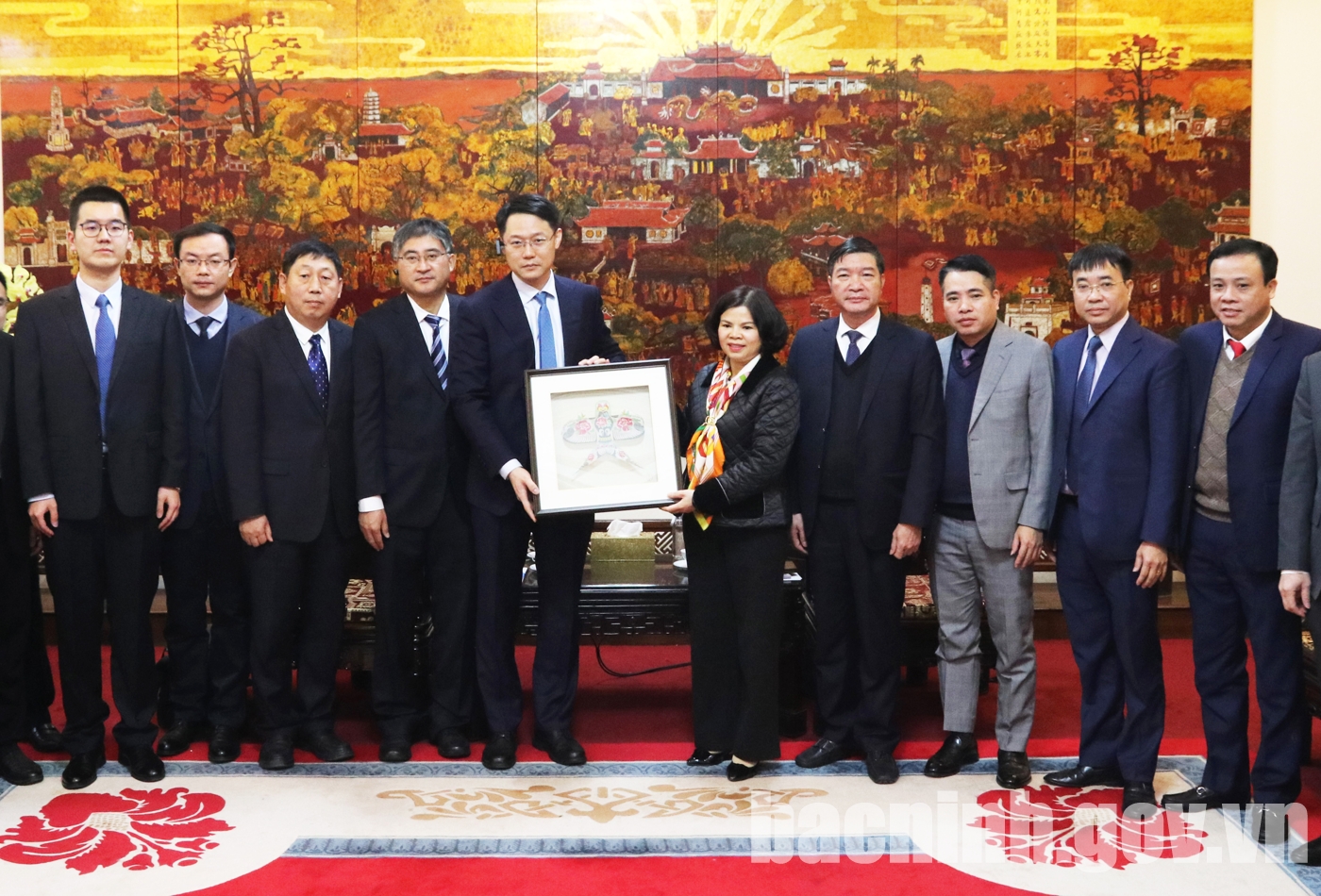 Chủ tịch UBND tỉnh tiếp Đoàn công tác tỉnh Sơn Đông, Trung Quốc
