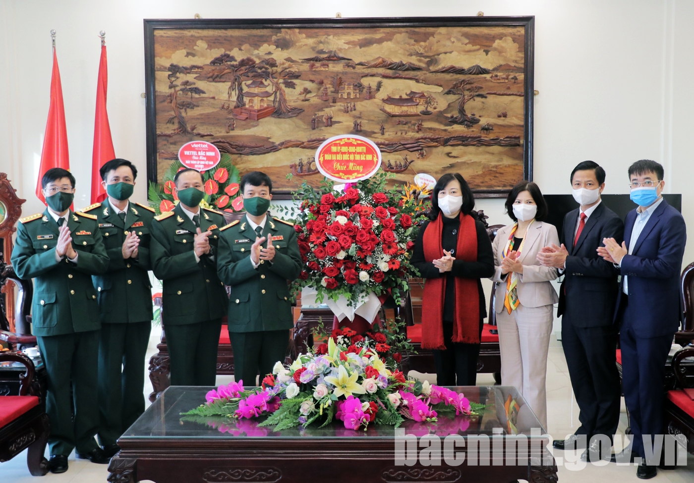 Lãnh đạo tỉnh chúc mừng 77 năm Ngày thành lập QĐND Việt Nam