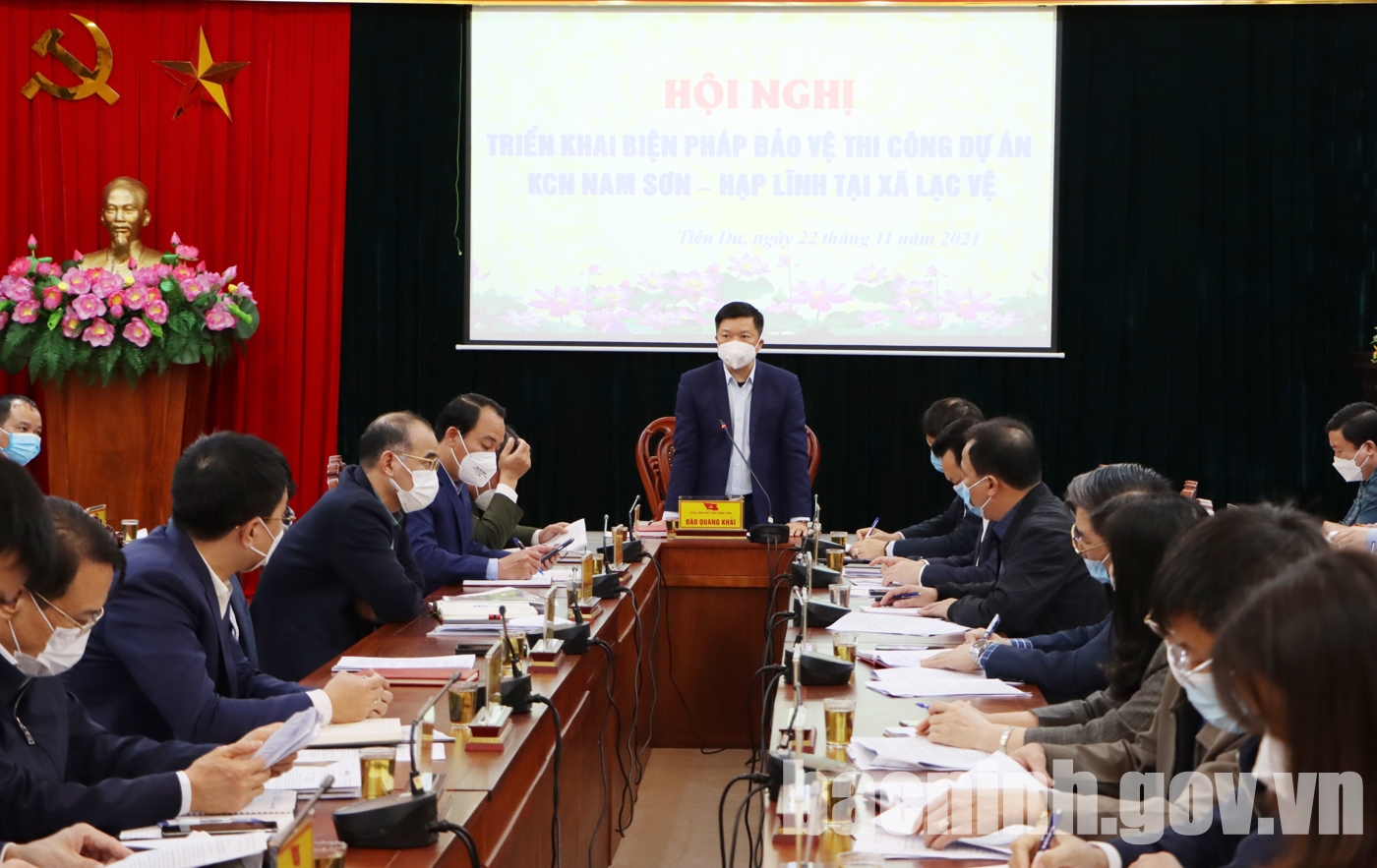 UBND tỉnh họp bàn triển khai các biện pháp thi công KCN Nam Sơn - Hạp Lĩnh