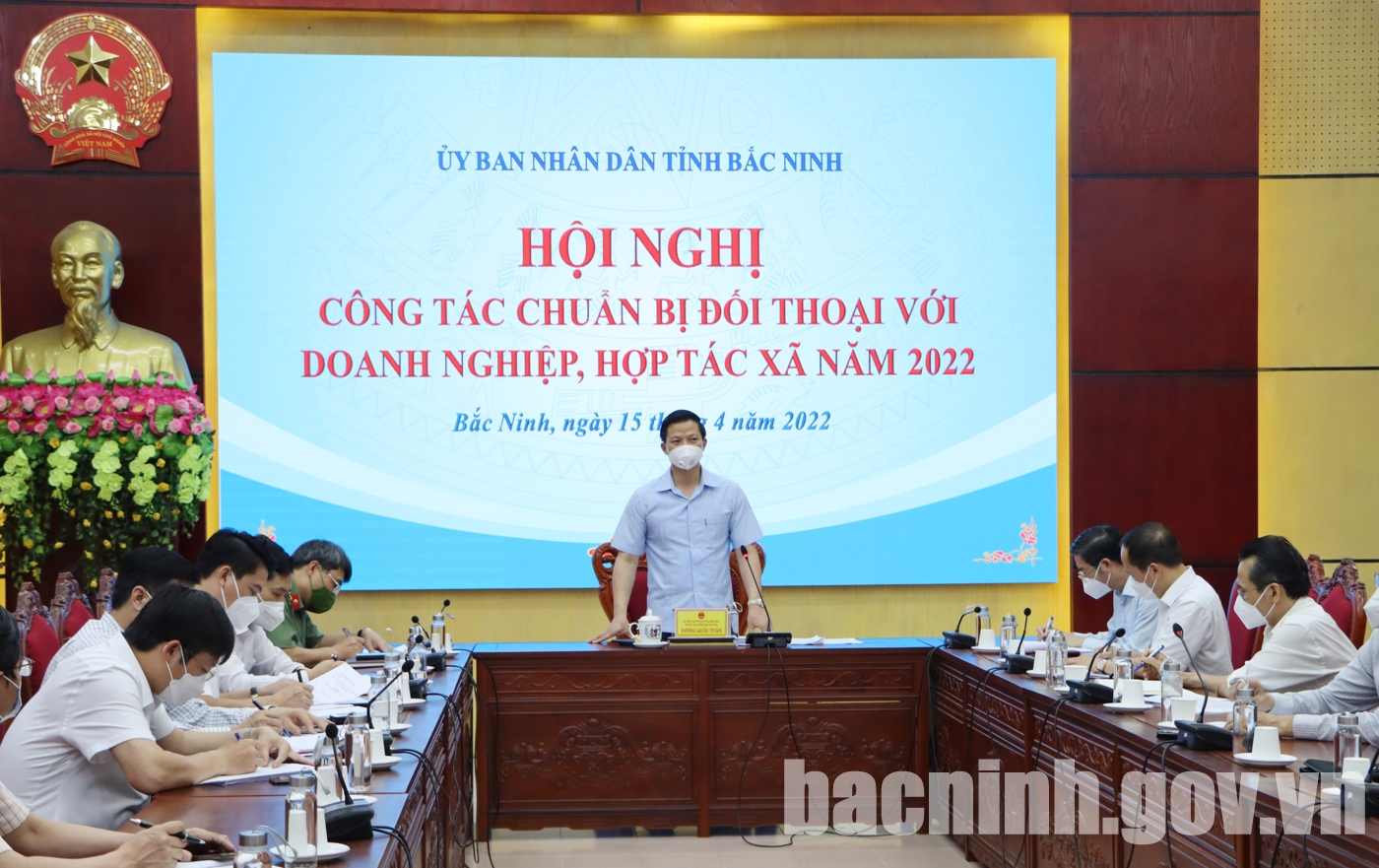 UBND tỉnh Bắc Ninh họp bàn chuẩn bị đối thoại với doanh nghiệp, hợp tác xã