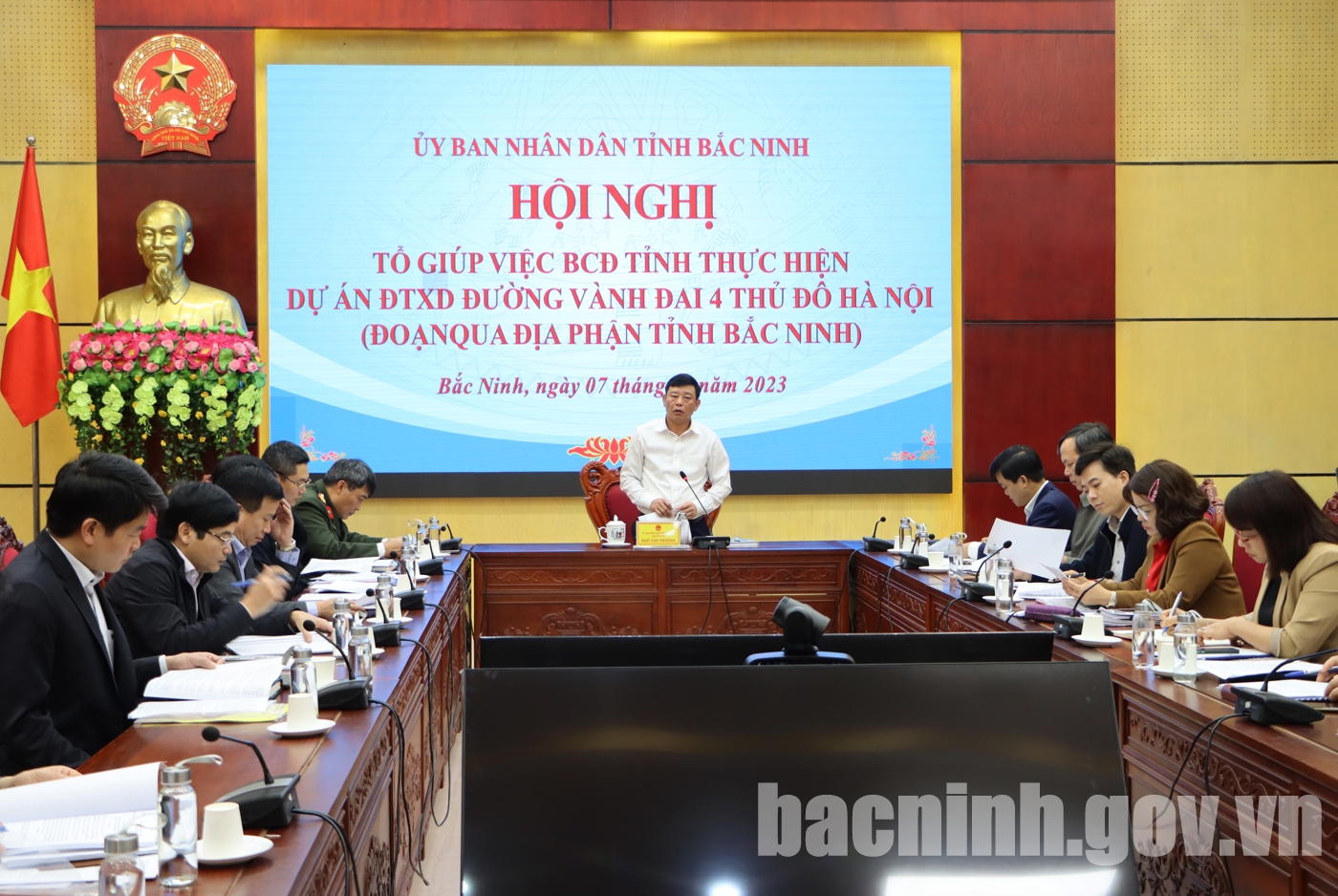 Họp Tổ giúp việc Ban chỉ đạo tỉnh thực hiện dự án đầu tư xây dựng đường vành đai 4 - vùng Thủ đô Hà Nội