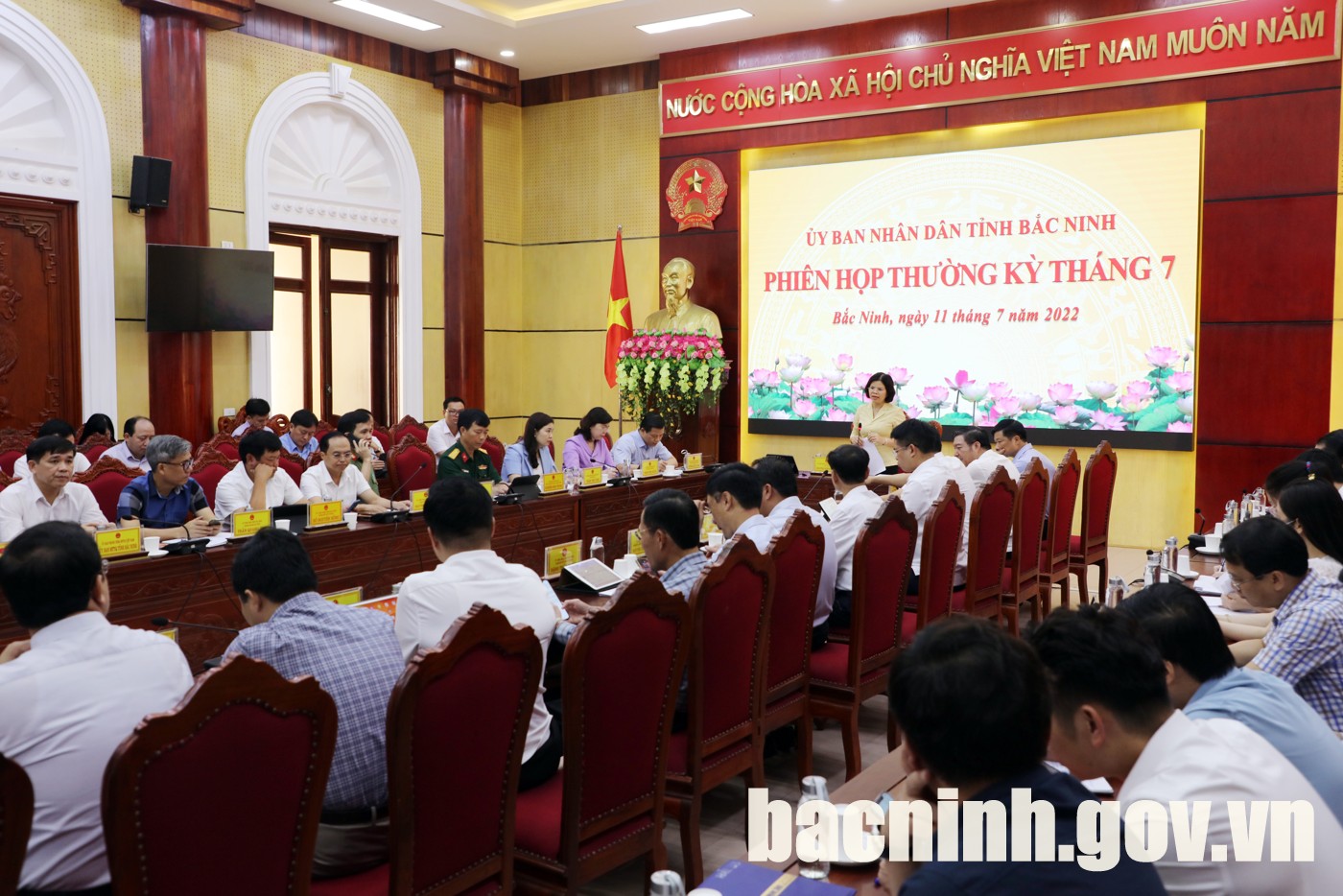 UBND tỉnh Bắc Ninh họp phiên thường kỳ tháng 07/2022