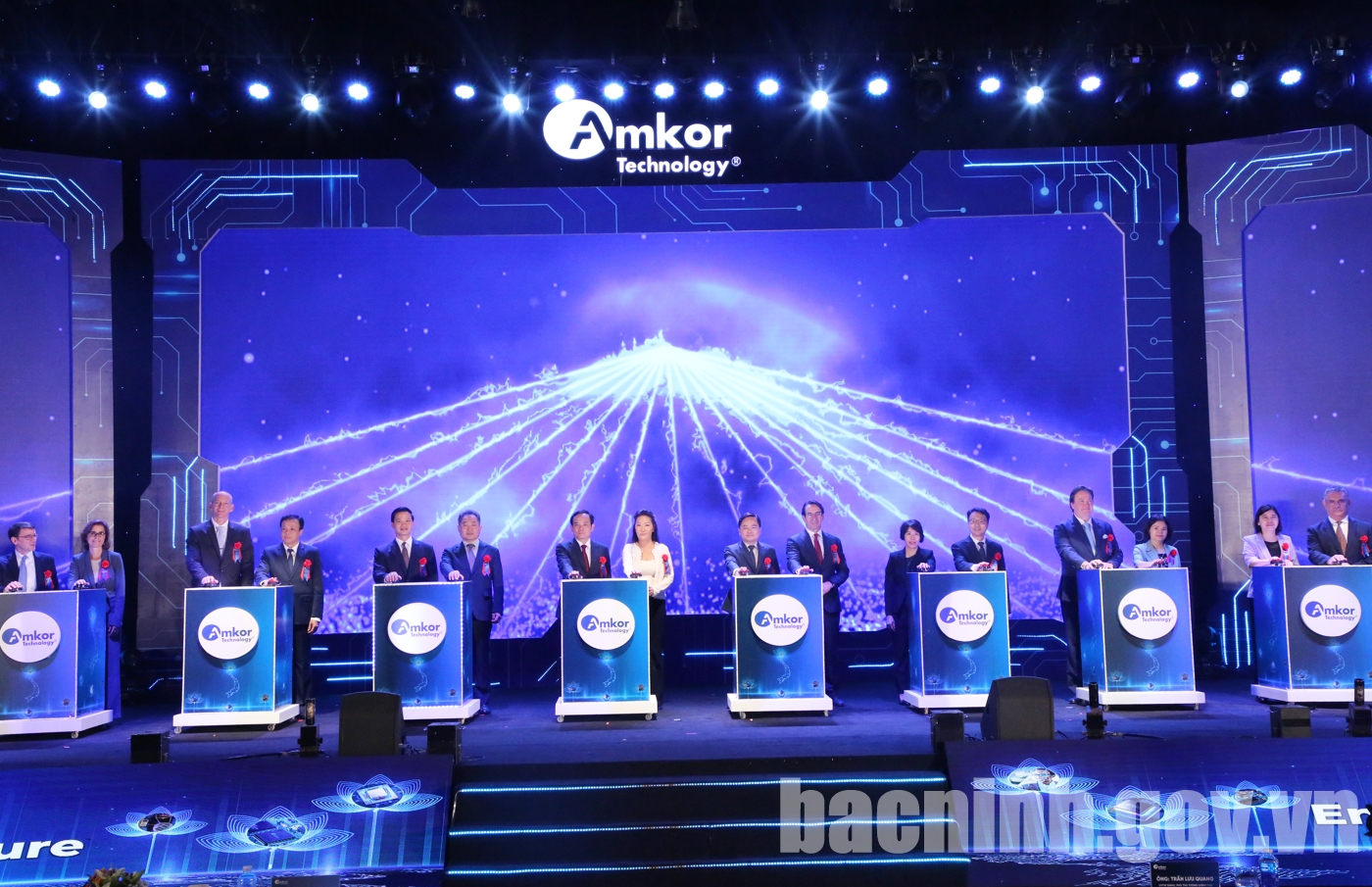 Lễ khánh thành Nhà máy Amkor Technology Việt Nam