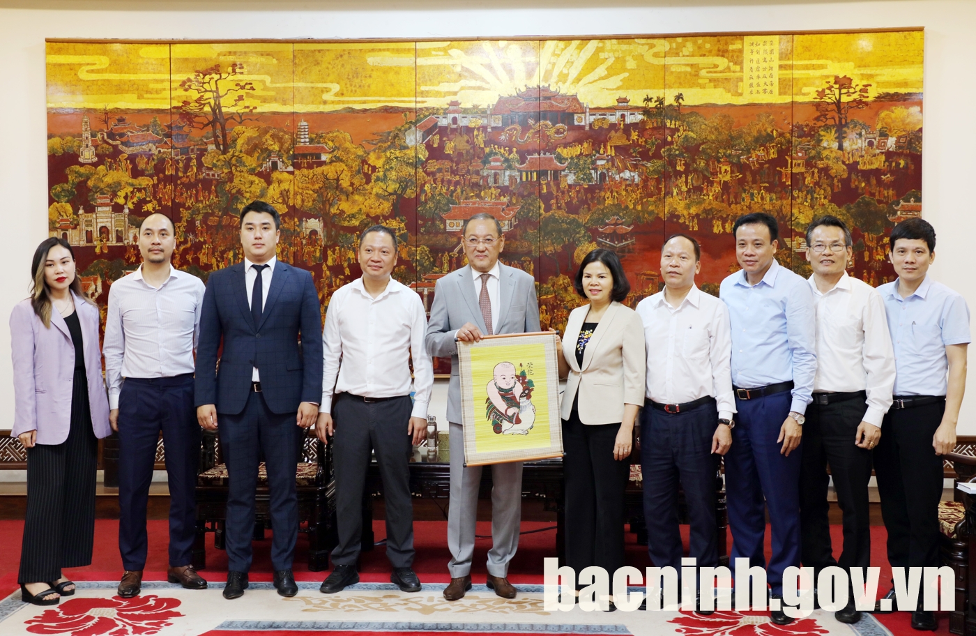 Chủ tịch UBND tỉnh Bắc Ninh tiếp và làm việc với Đại sứ Cộng hòa Kazakhstan tại Việt Nam