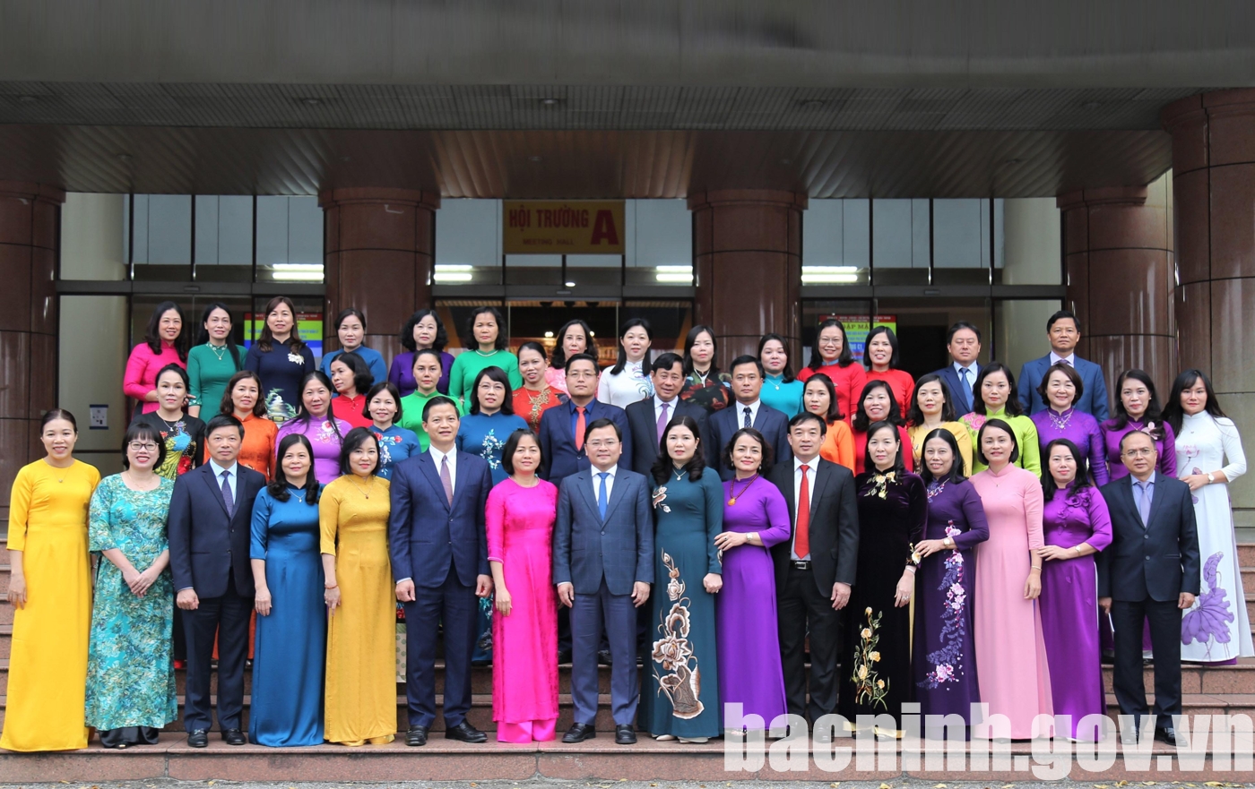 Gặp mặt cán bộ lãnh đạo nữ thuộc diện Ban Thường vụ Tỉnh ủy Bắc Ninh quản lý