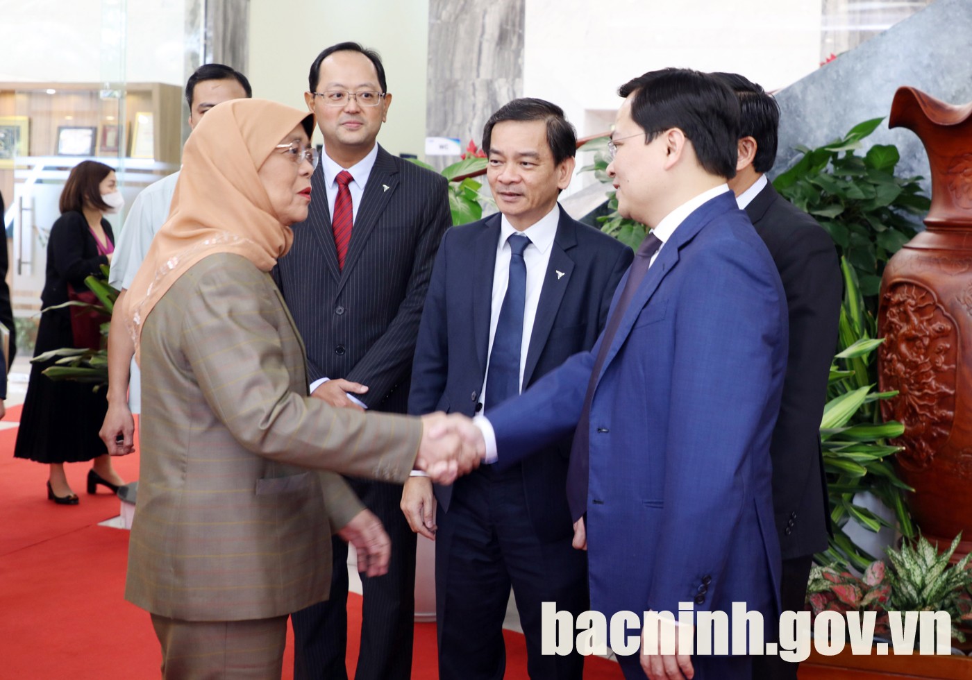 Tổng thống Singapore thăm Khu công nghiệp VSIP Bắc Ninh