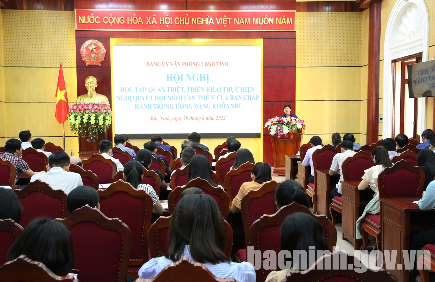 Văn phòng UBND tỉnh Bắc Ninh triển khai thực hiện Nghị quyết Hội nghị Trung ương V