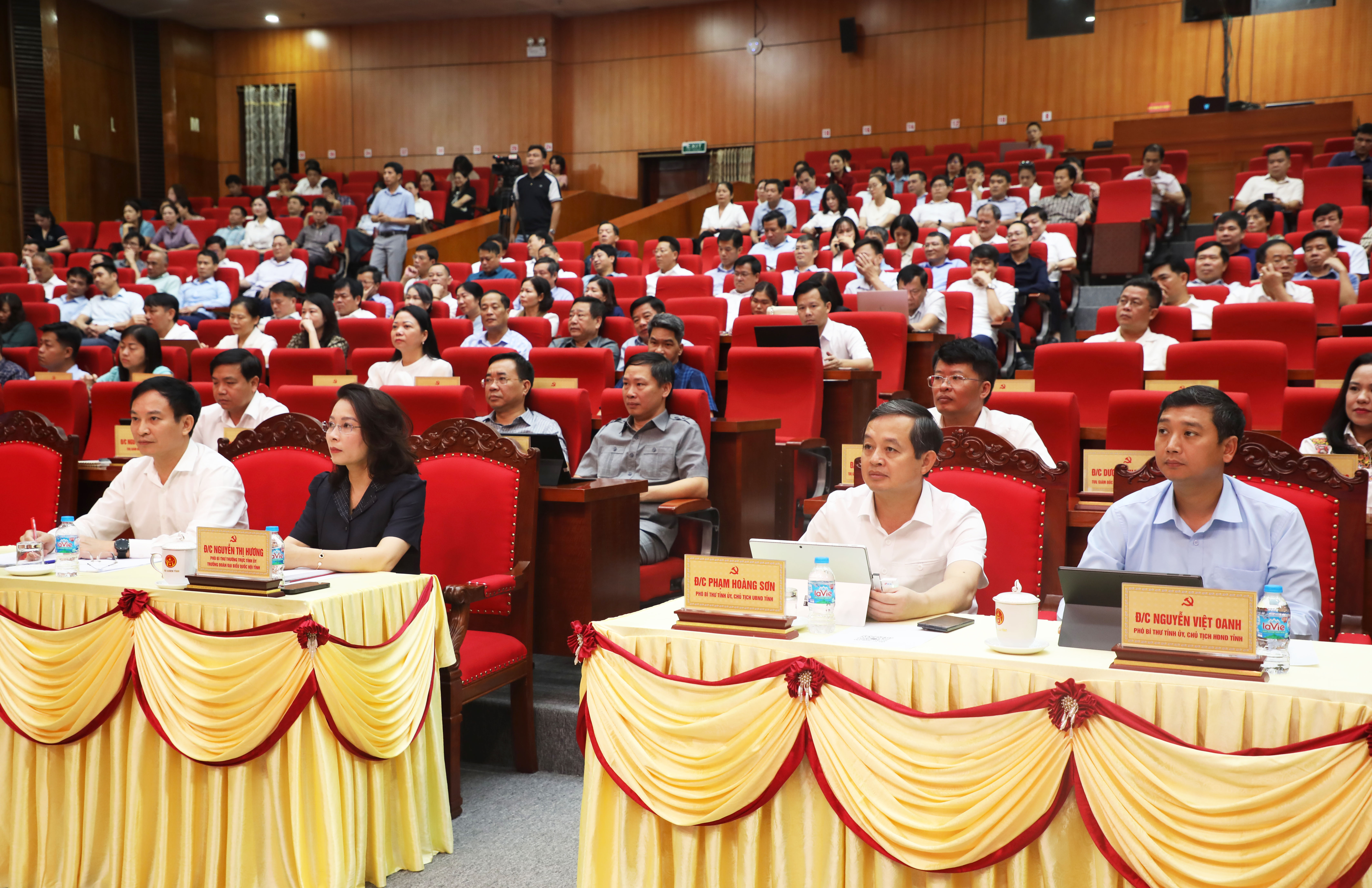 Tỉnh ủy Bắc Ninh tổ chức Hội nghị thông tin chuyên đề cho cán bộ chủ chốt 6 tháng đầu năm 2026