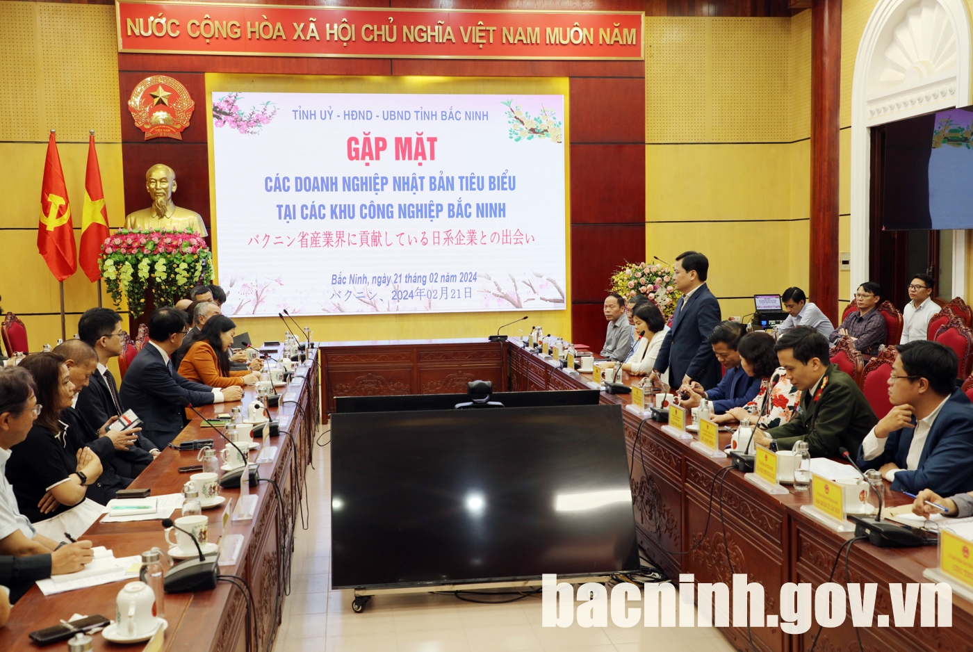 Bac Ninh leaders meet with typical Japanese businesses in province